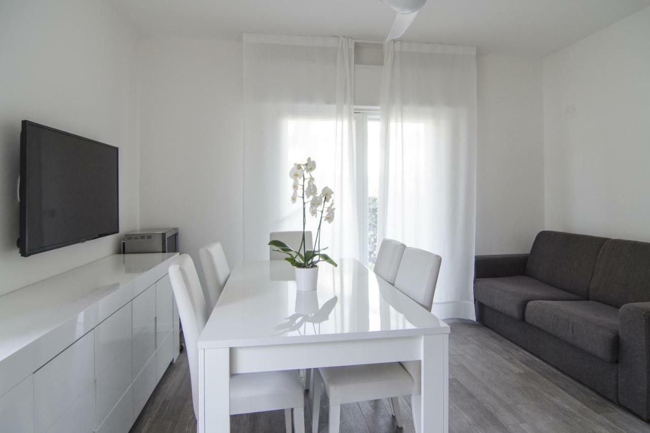 Appartamenti Federica Milano Marittima Buitenkant foto